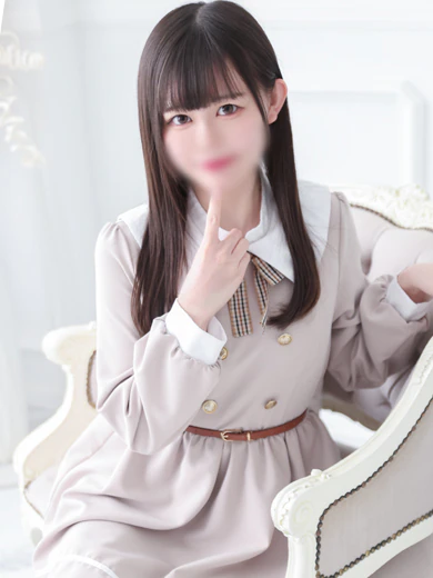 【エロい身体をしてると評判!白くてモチモチ肌の清楚系美少女!キス大好きでキスしまくり!見た目に反してあまりにもドエロすぎて1回戦してお掃除フェラされてからの怒涛の2回戦…!! 濃密すぎ!】アリサちゃん