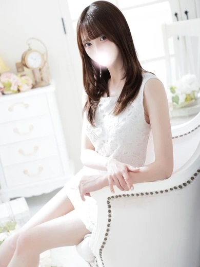 【AI加工かと思ったら芸能人級のガチ美女だった!こんな美女と濃厚DKや69できるの風俗サイコーすぎる!最後はその美貌と揺れるEカップのおっぱいを眺めながら…! 再訪確実!予約困難も納得!】あかねちゃん
